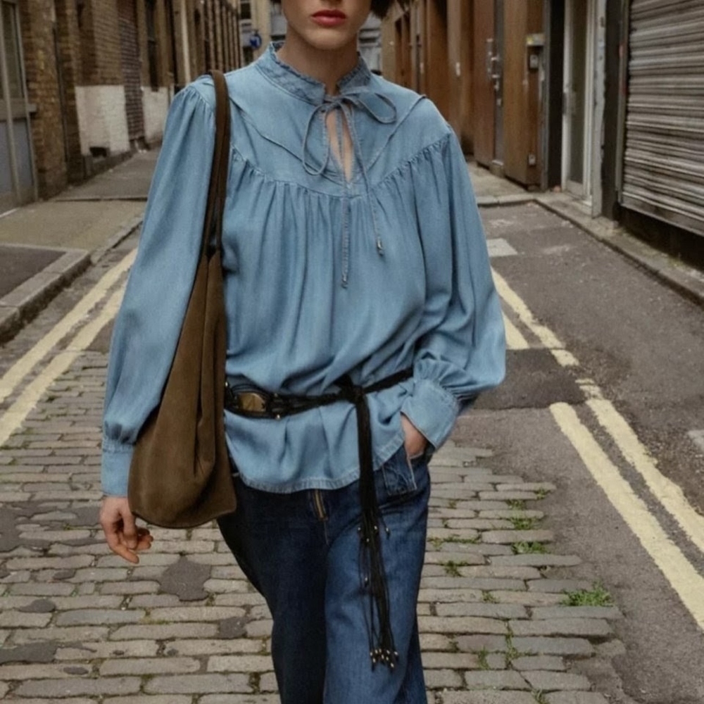 NWT Zara Flowy Tie-Front Denim Peasant Blouse In Light Wash - L